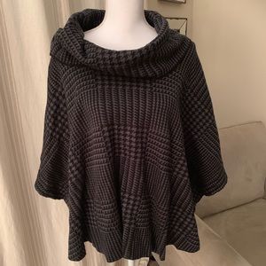 Green & Black Houndstooth Poncho Sweater